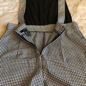 Fun and flirty Short overalls